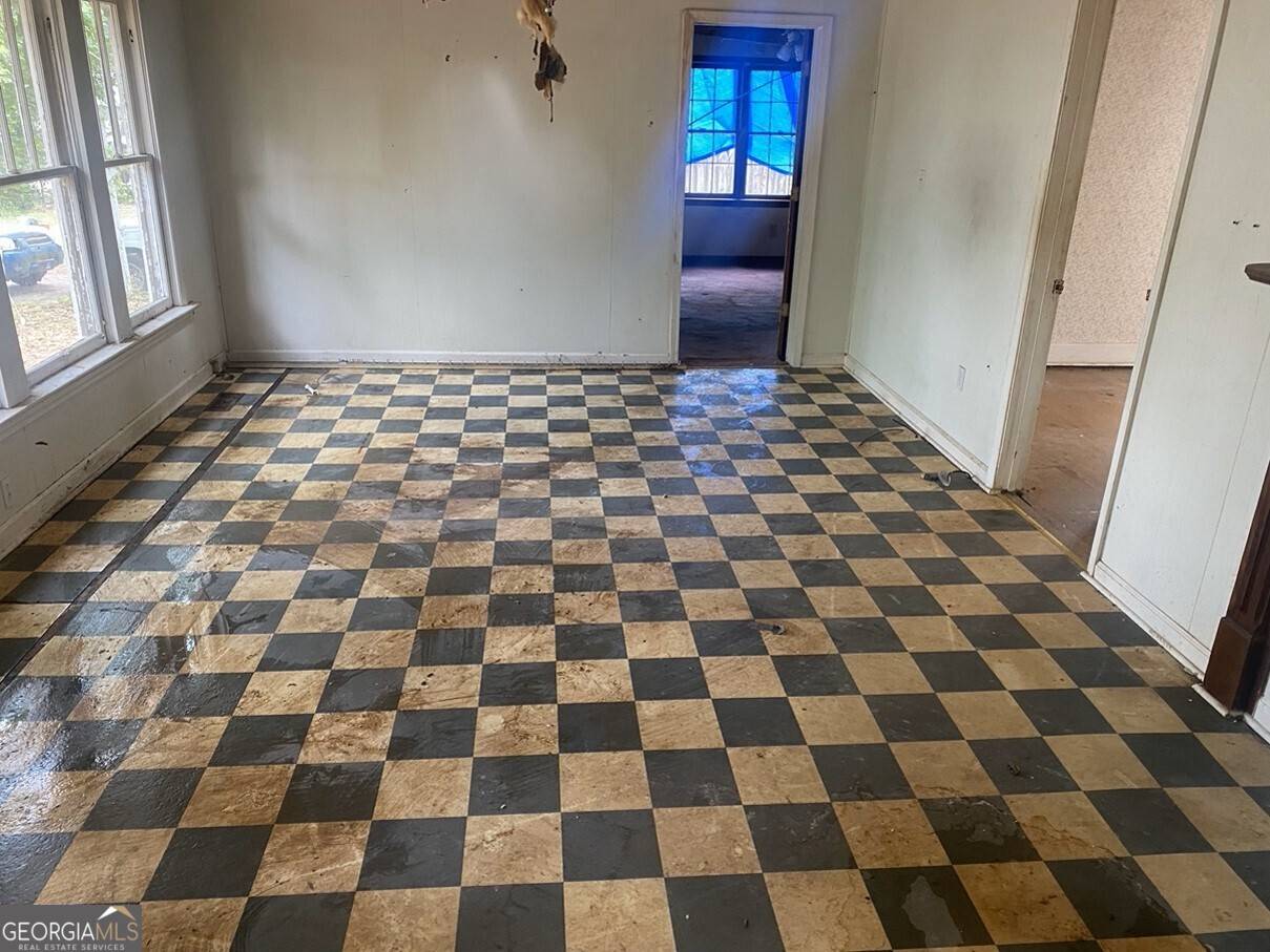 Commerce, GA 30529,84 N Bowden ST