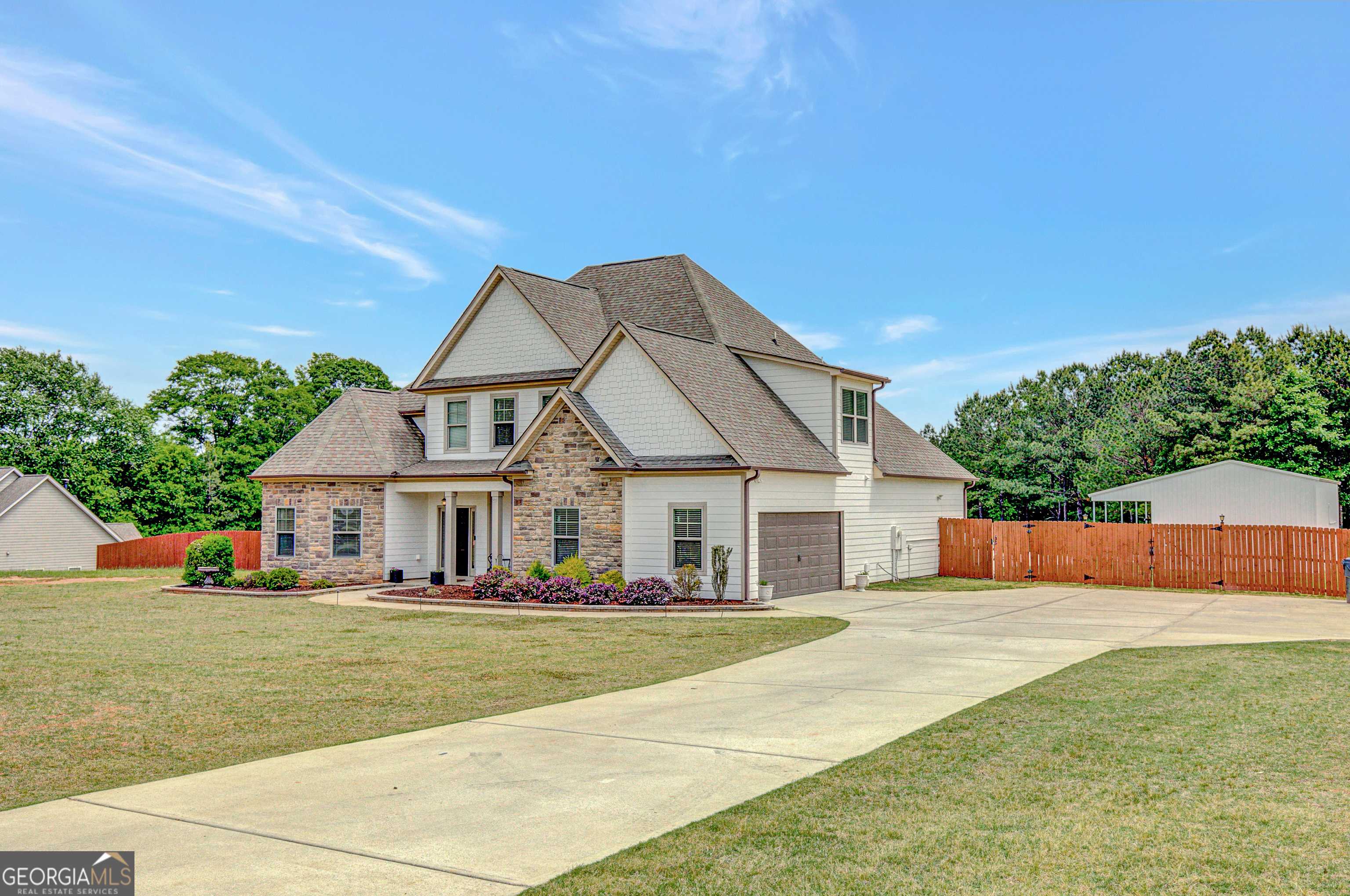 Senoia, GA 30276,746 Linch RD
