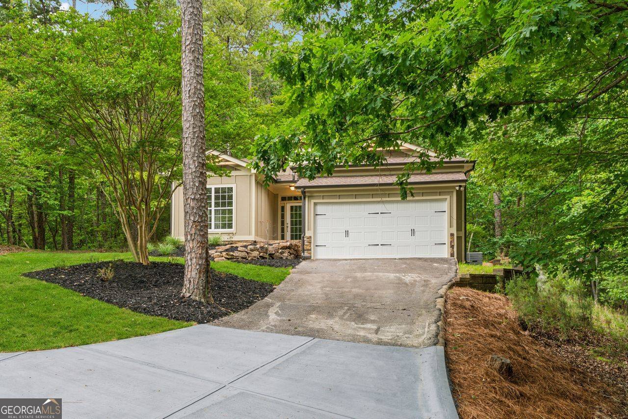 Waleska, GA 30183,114 MINK CT
