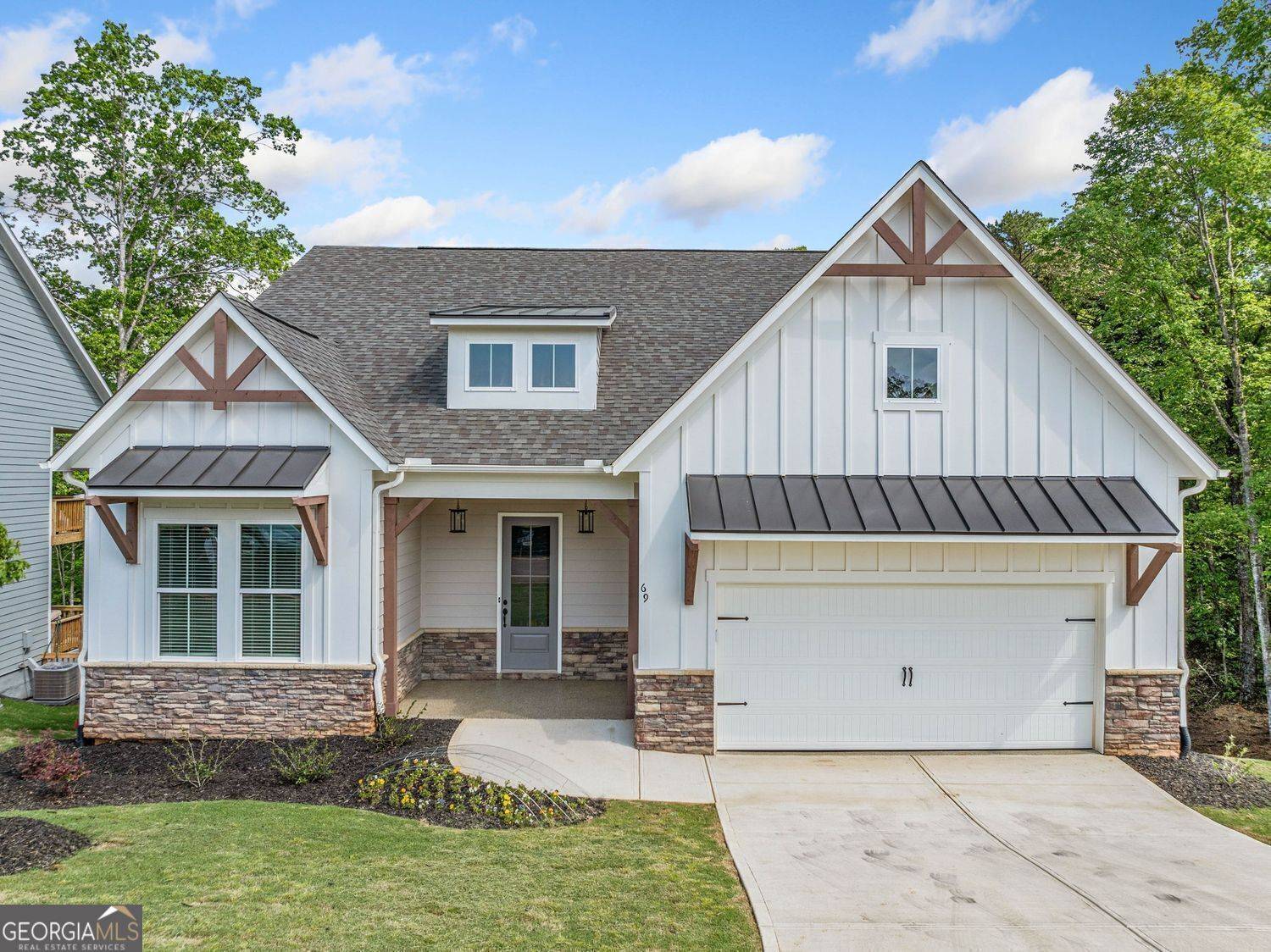 Ellijay, GA 30540,69 Pinnacle WAY