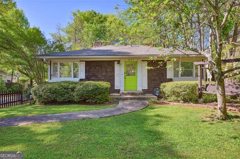 Atlanta, GA 30317,2049 OAKVIEW RD SE