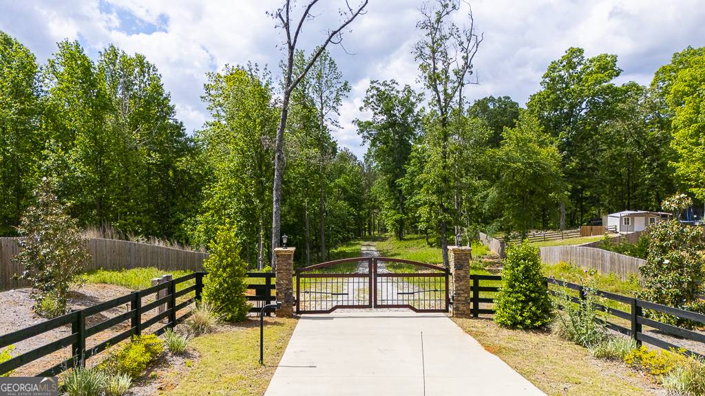 Winder, GA 30680,352 Mulberry RD