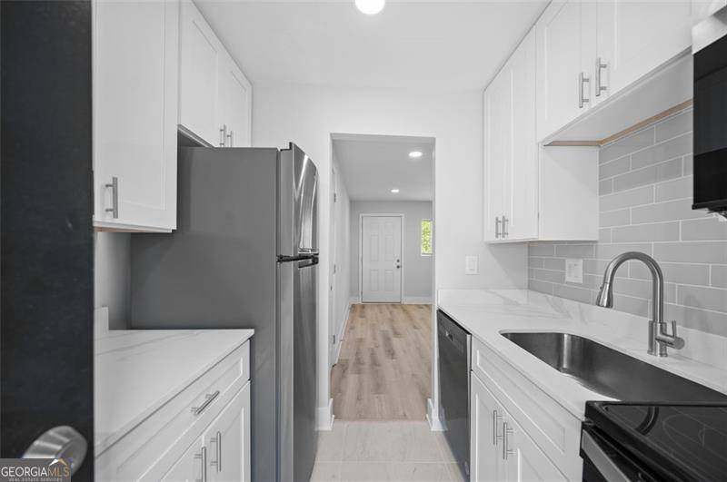 Atlanta, GA 30310,1060 OAK ST