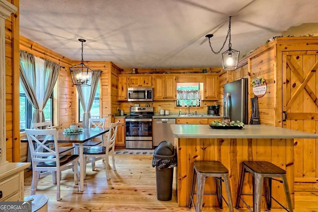 Blairsville, GA 30512,428 Gibbs RD