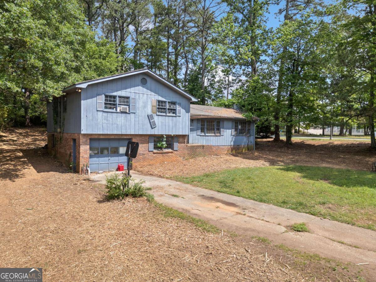 Woodstock, GA 30188,302 Cardinal DR