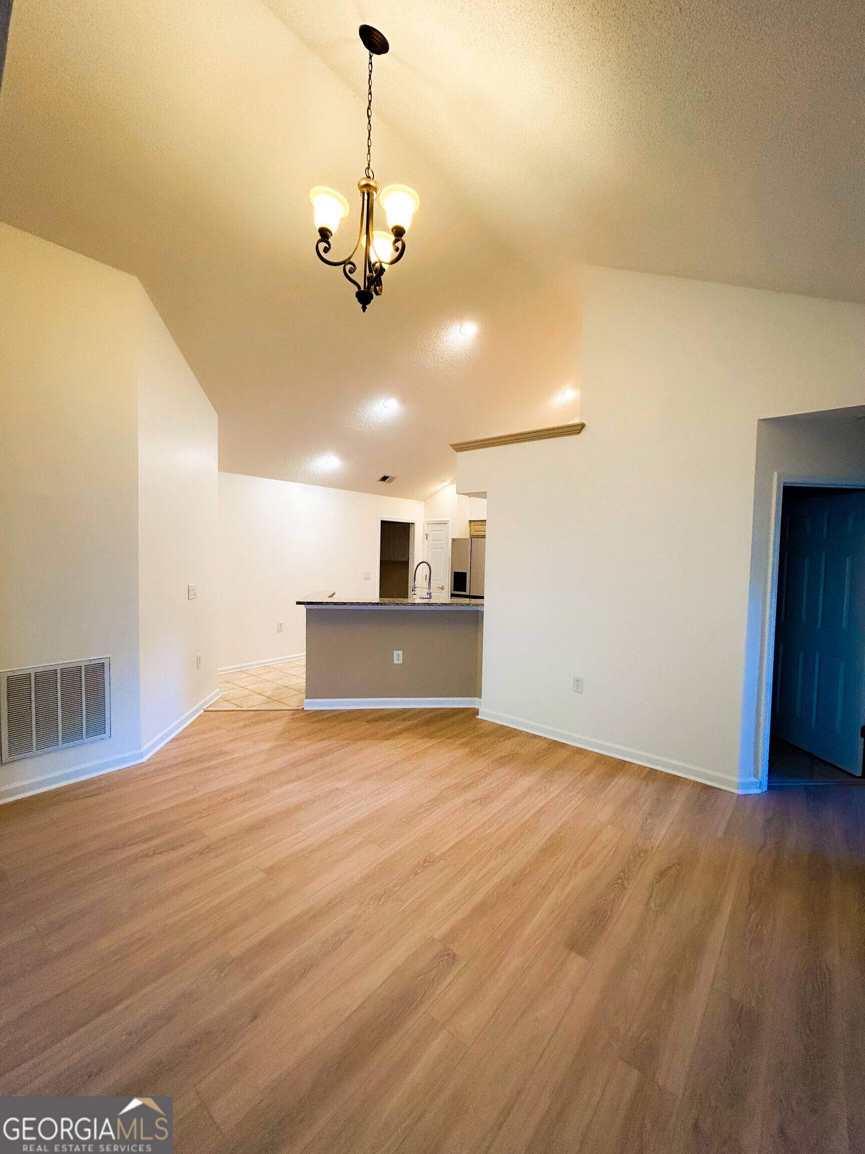 Milton, GA 30004,3077 Oakside CIR
