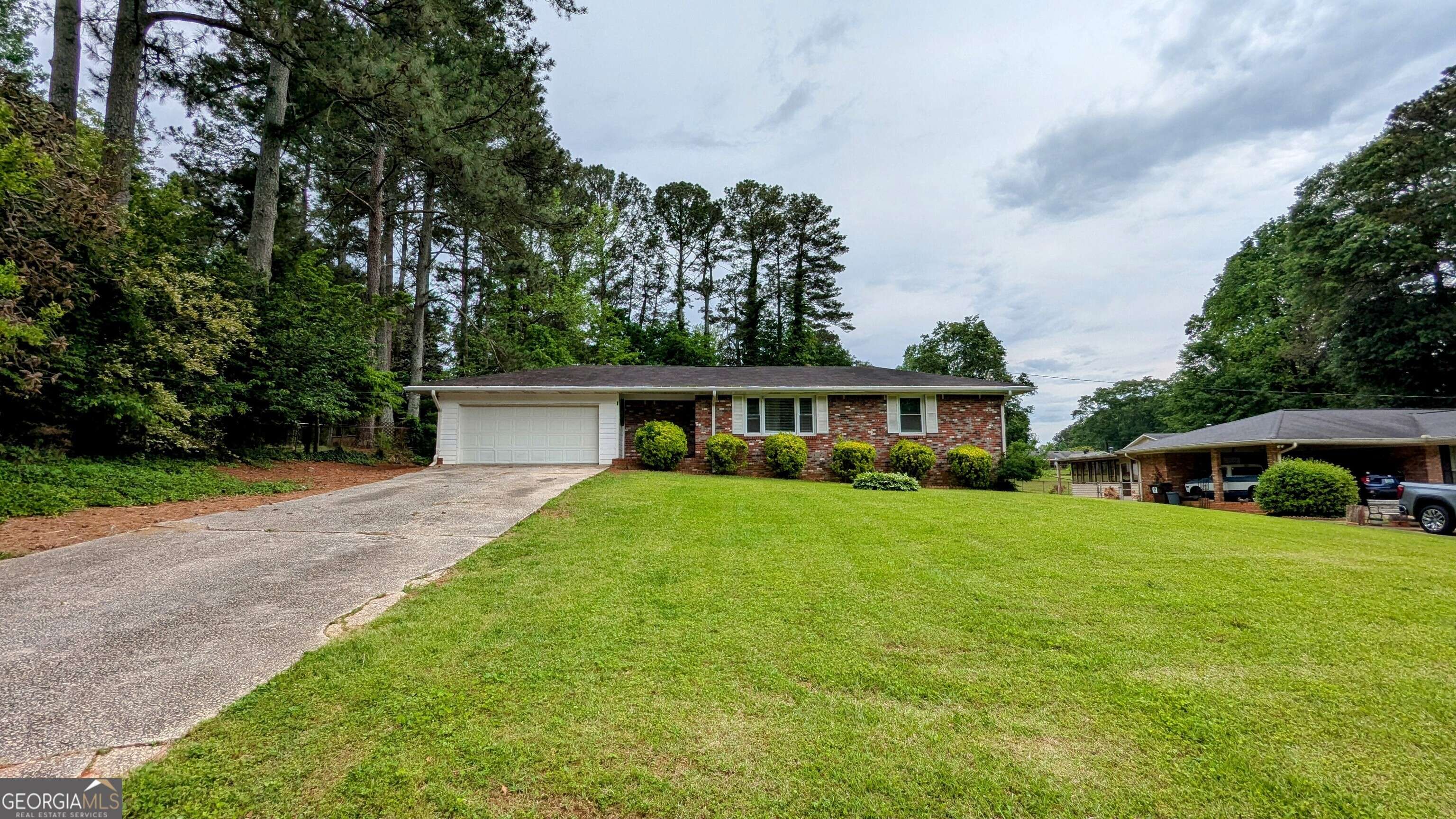 Mableton, GA 30126,1091 Luther DR SW