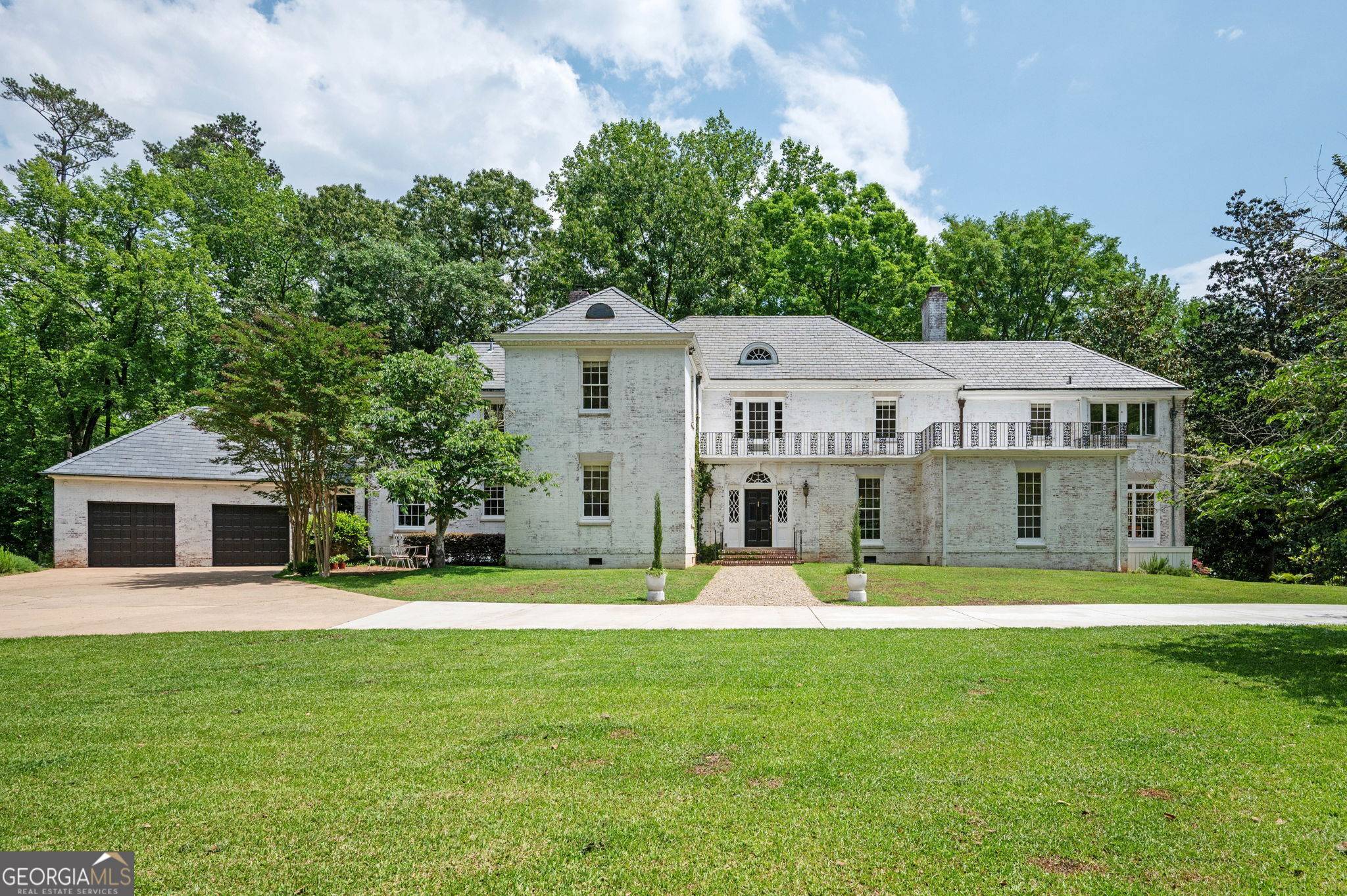 Macon, GA 31211,1464 Twin Pines DR