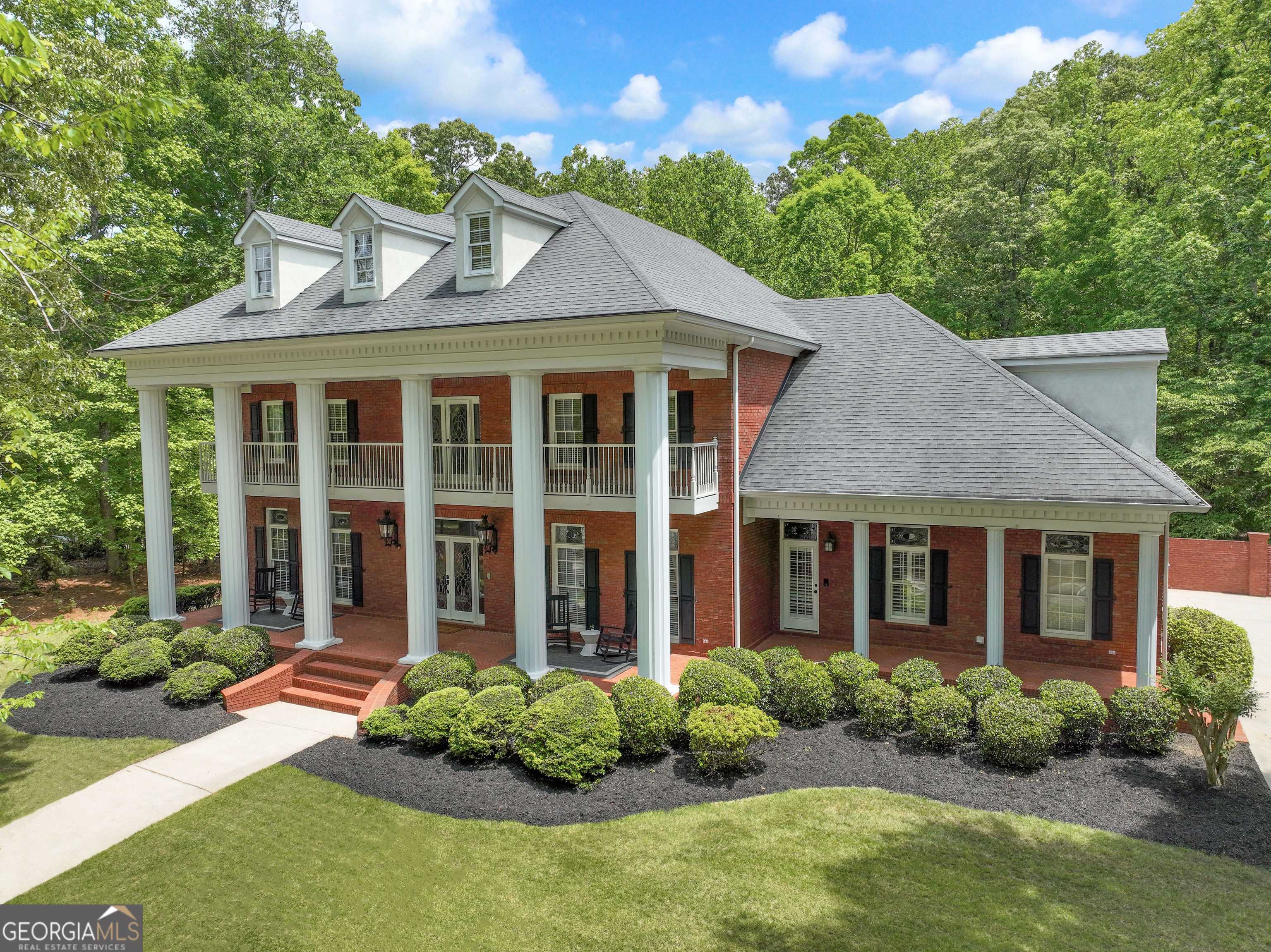 Peachtree City, GA 30269,602 Embassy CT