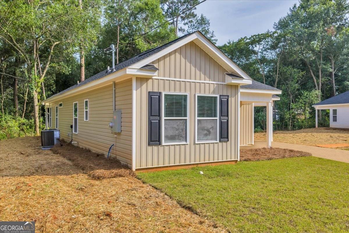 Fort Valley, GA 31030,325 Peach CIR