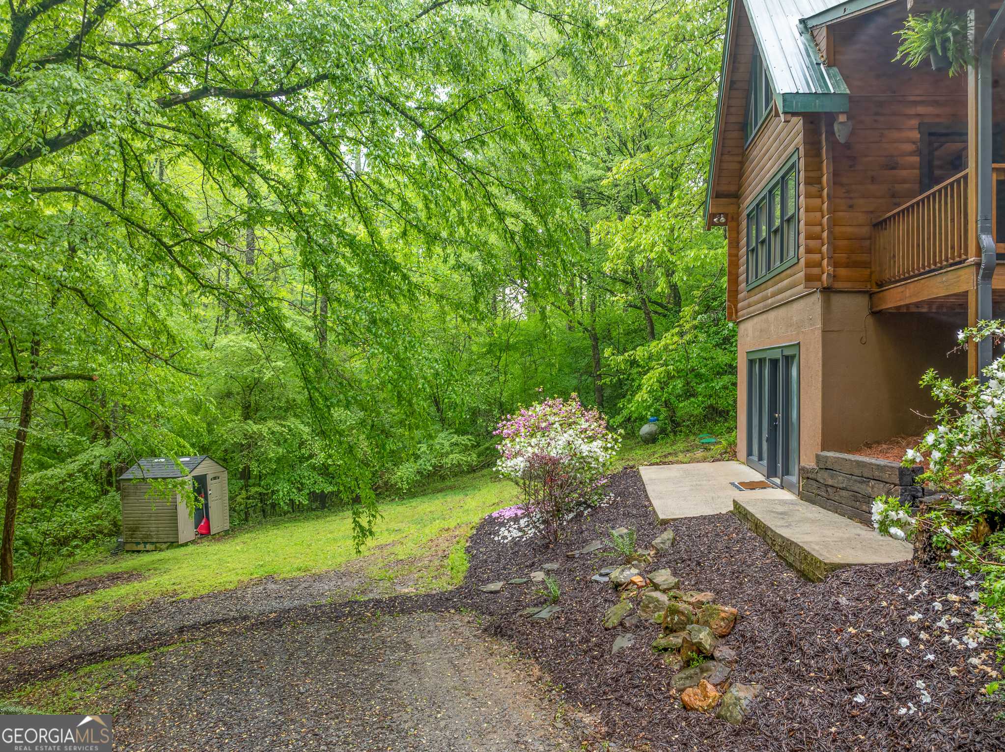 Ellijay, GA 30540,121 Farmstead RD