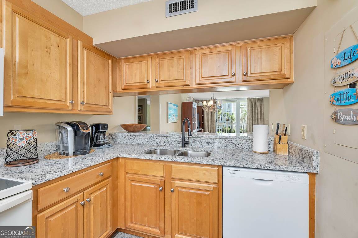 St. Simons, GA 31522,201 Neptune RD #258