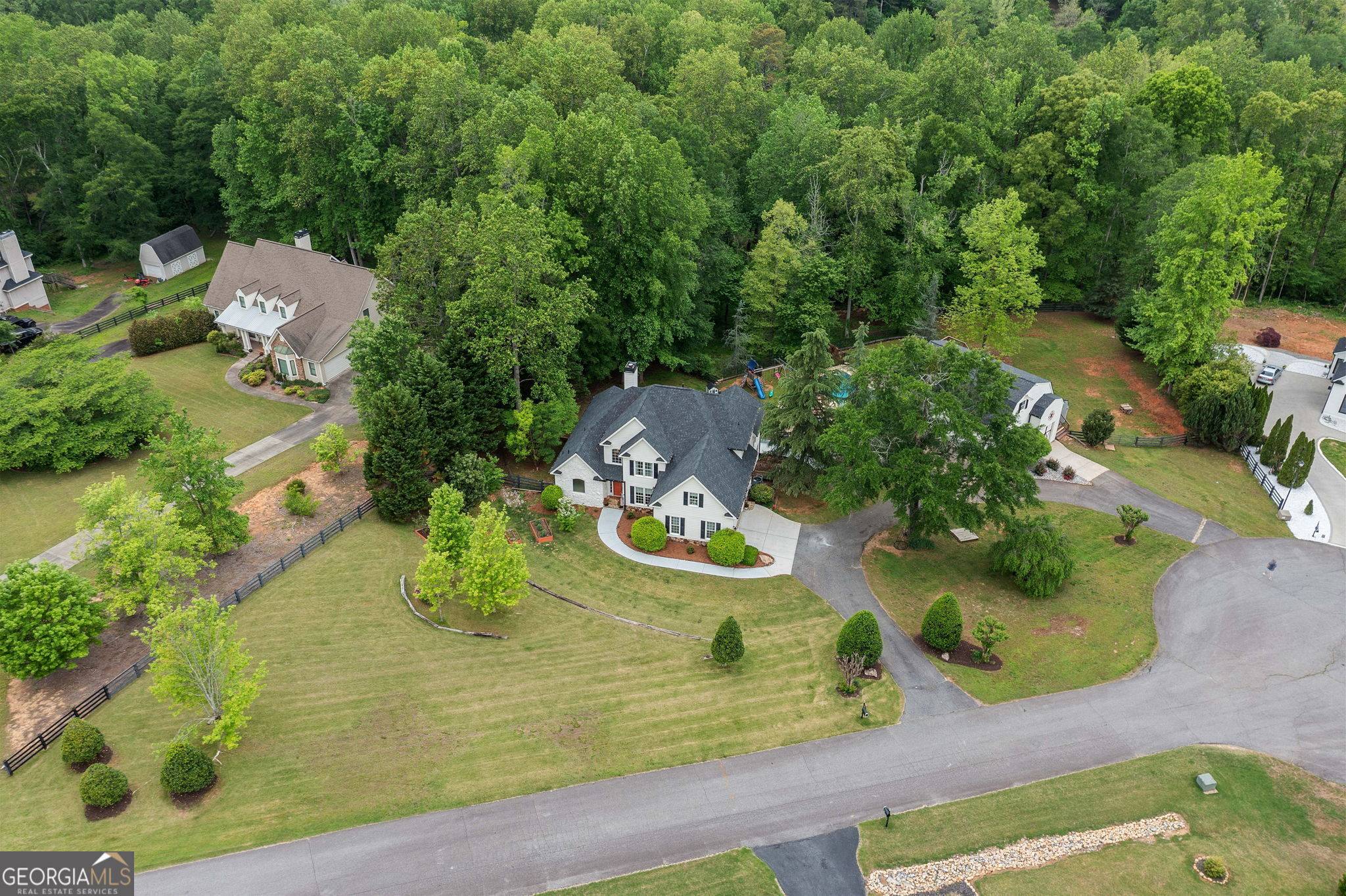 Ball Ground, GA 30107,8915 Champion CT