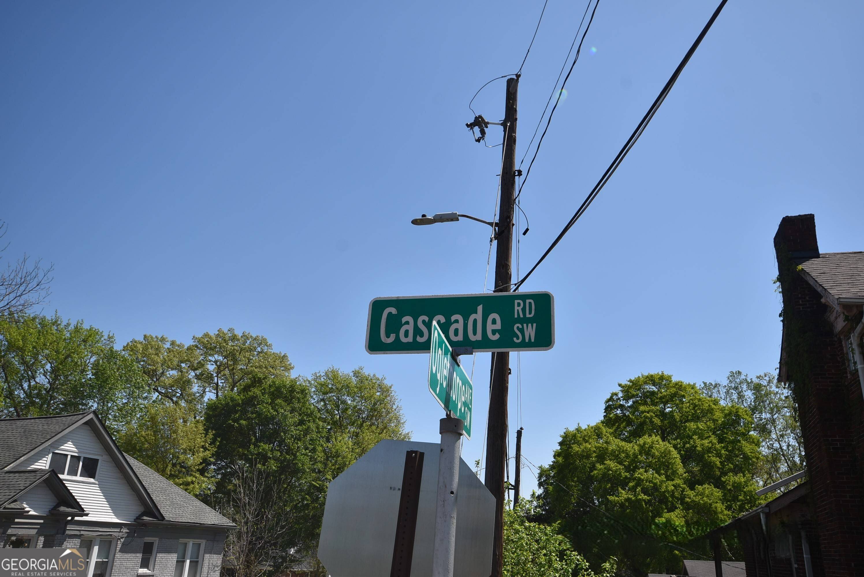 Atlanta, GA 30310,690 CASCADE AVE SW