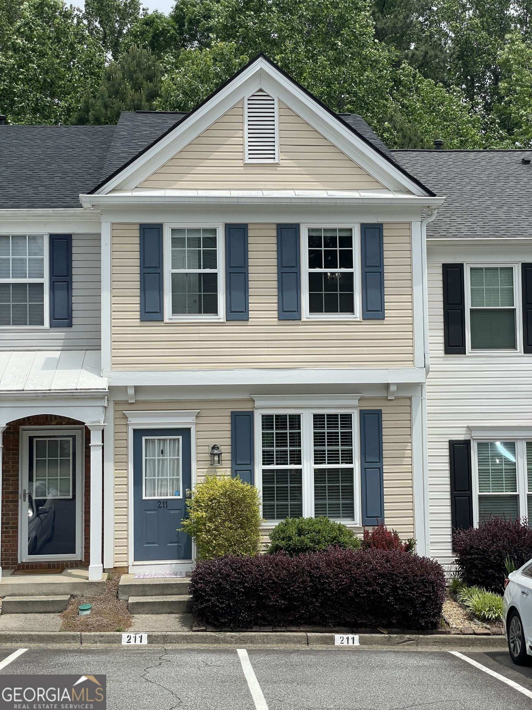 Alpharetta, GA 30022,211 Buckland DR