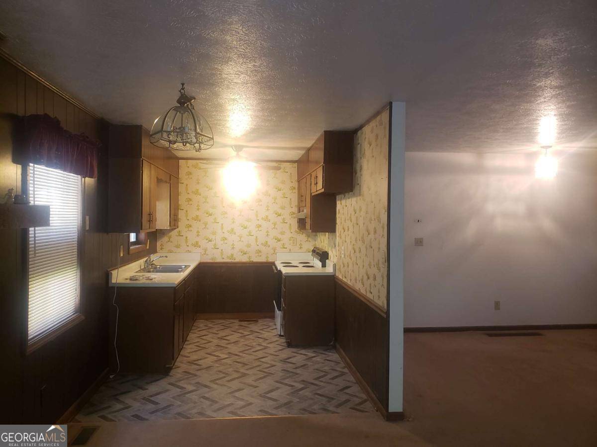 Powder Springs, GA 30127,5927 Sherrie LN