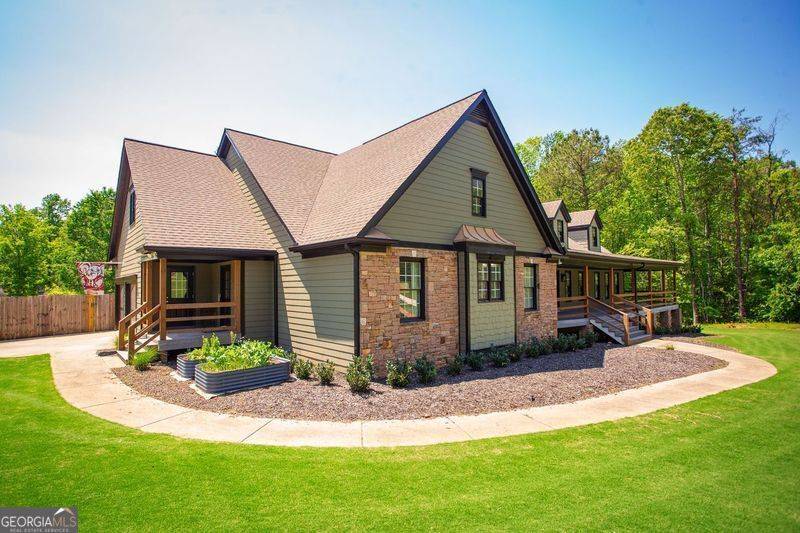 Ball Ground, GA 30107,200 Carney CT