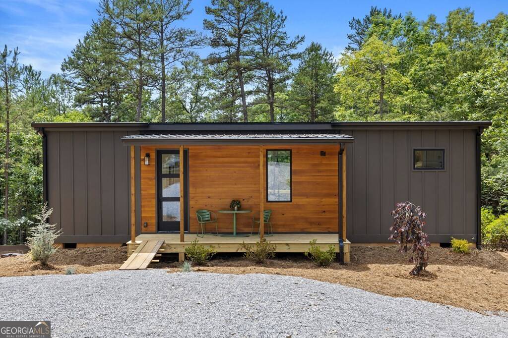 Young Harris, GA 30582,207 Brannon Ridge