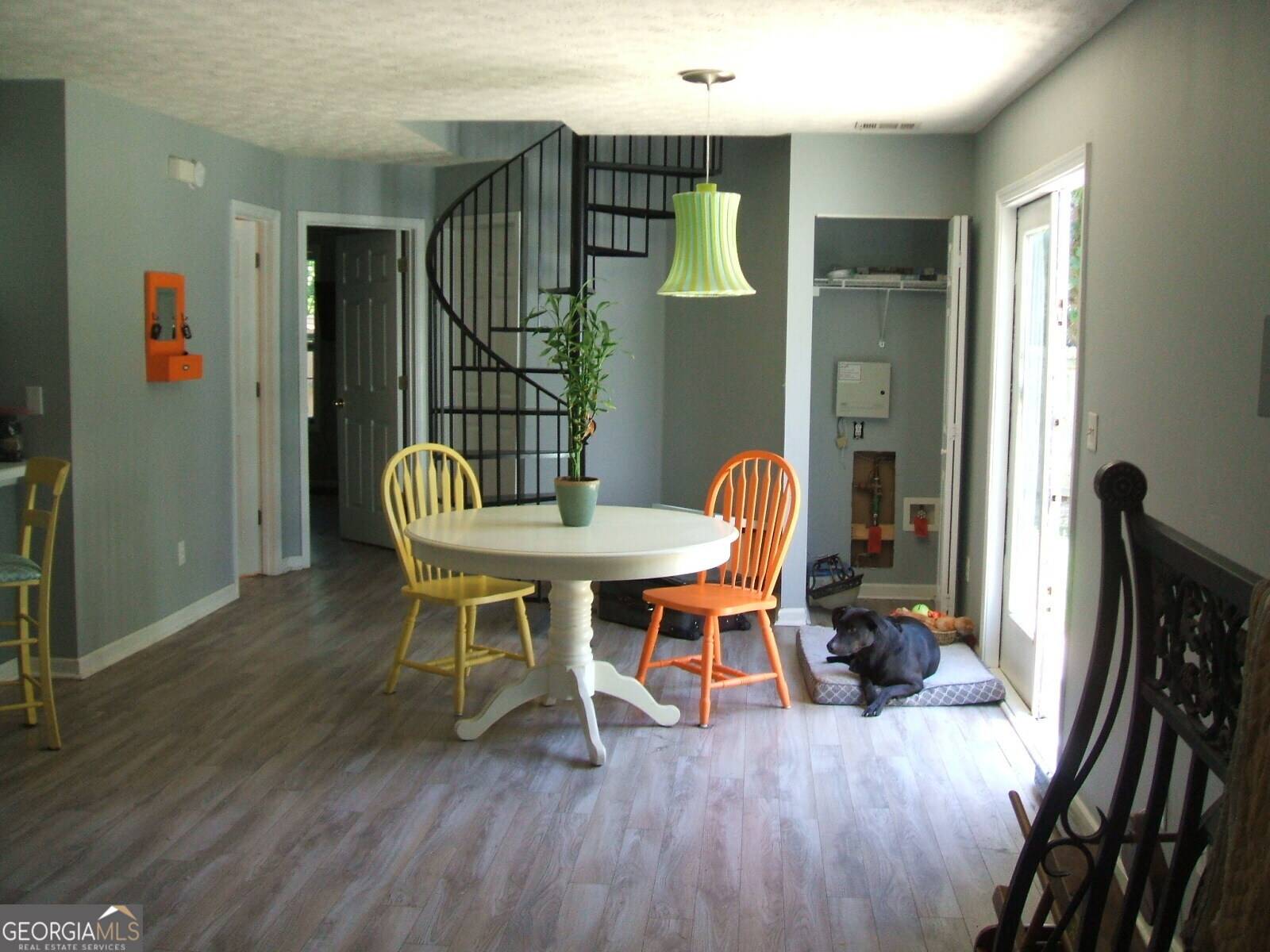 Alpharetta, GA 30004,715 Avening CT