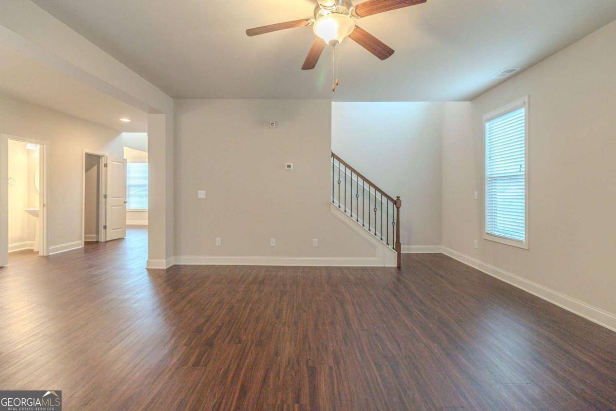 Dallas, GA 30132,406 Dublin WAY