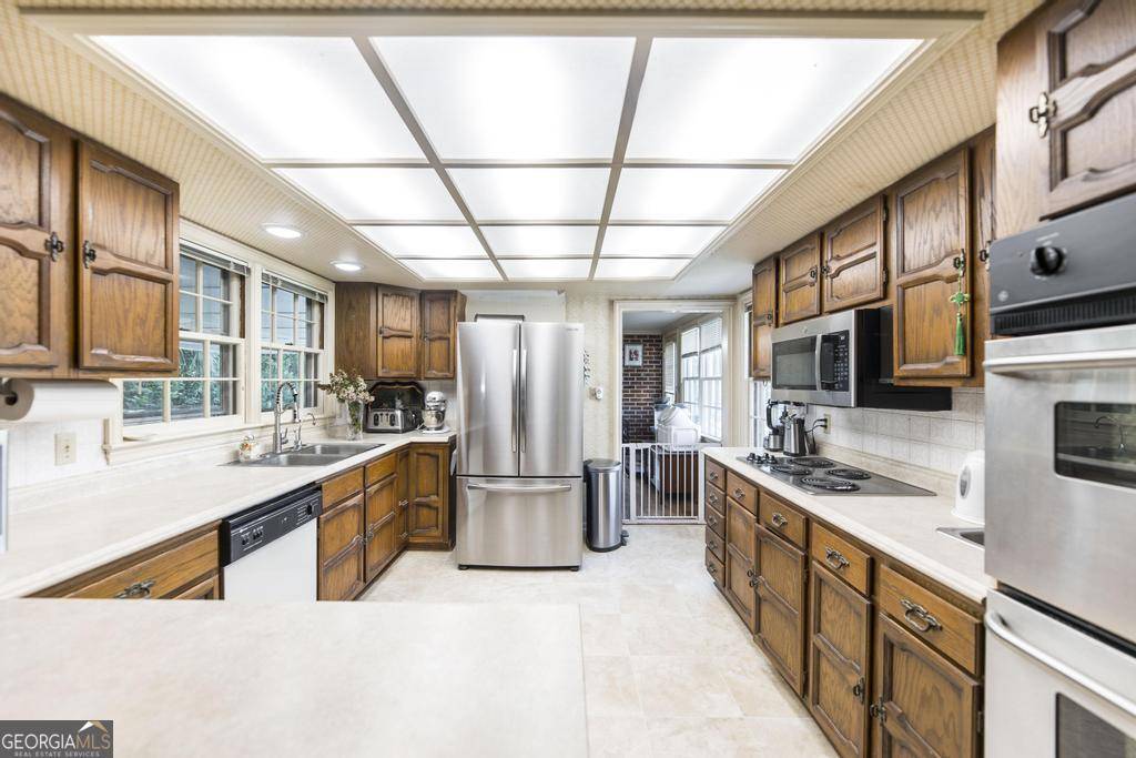 Albany, GA 31701,906 6th AVE
