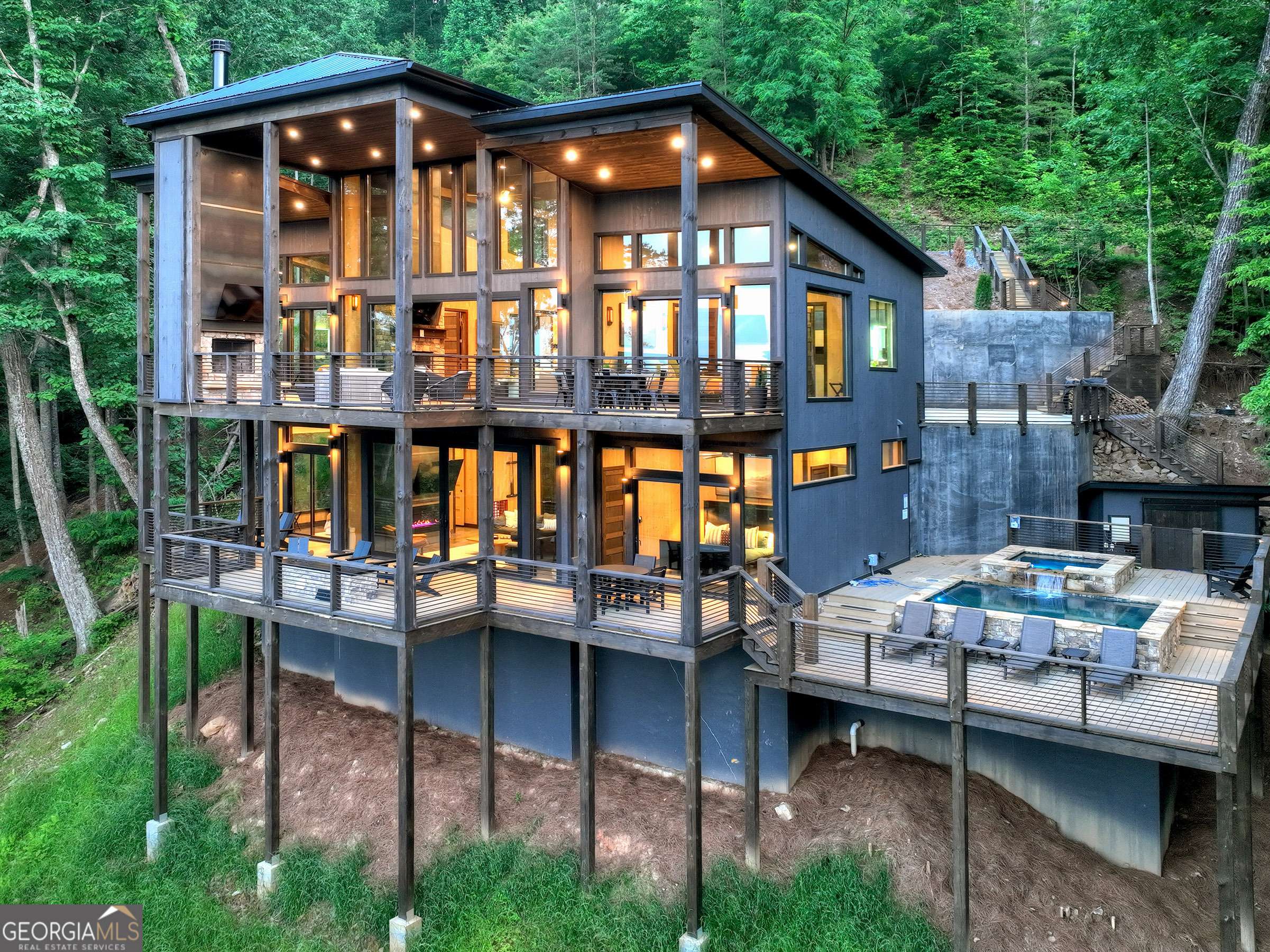 Blue Ridge, GA 30513,371 Genessee PATH