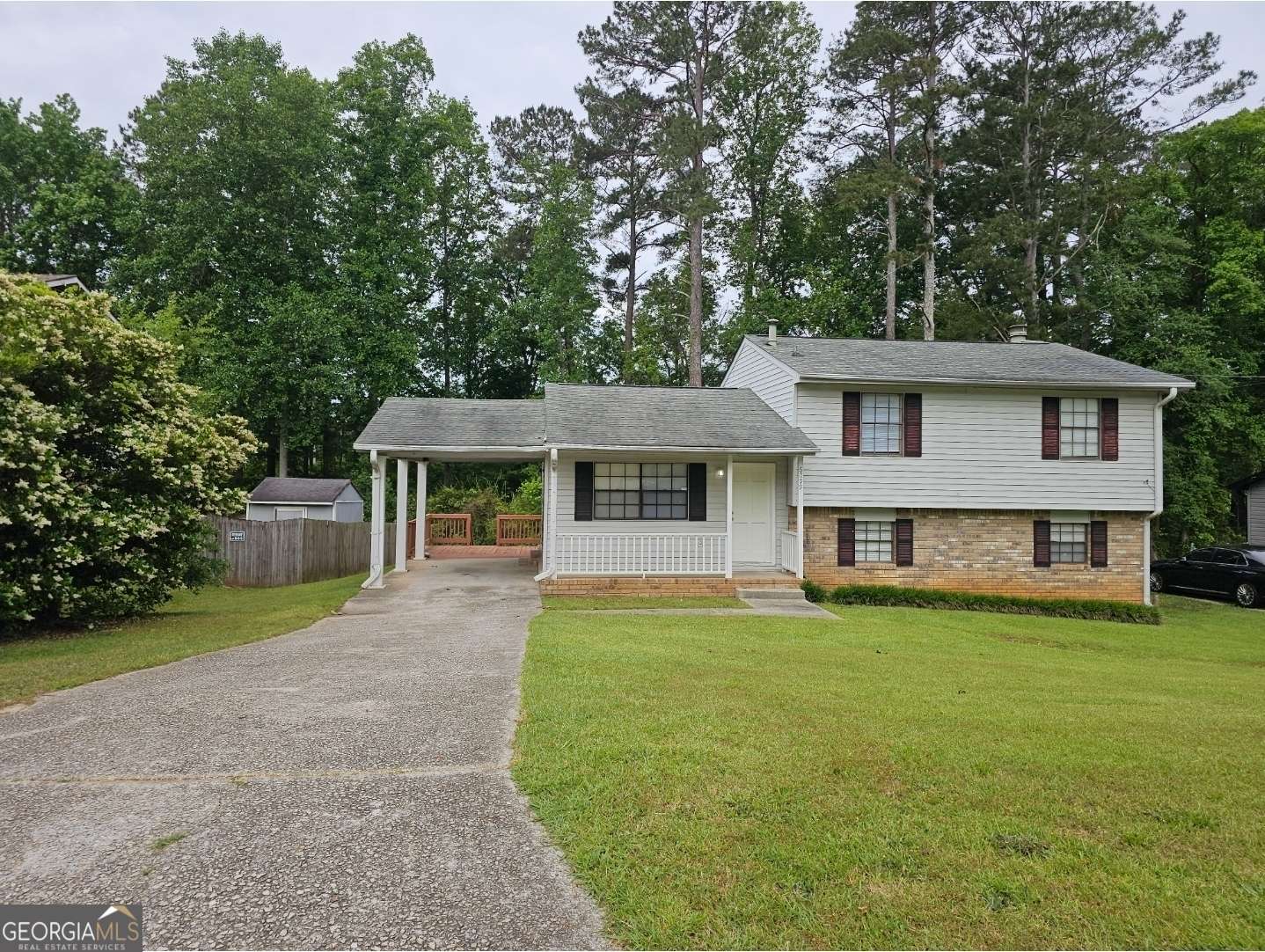 Rex, GA 30273,6099 Tina LN