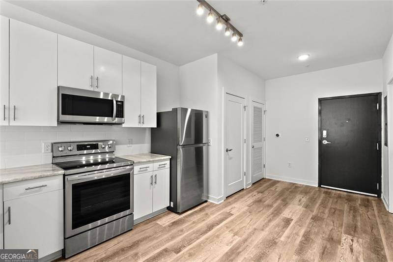 Atlanta, GA 30354,525 Parkway DR NE #110