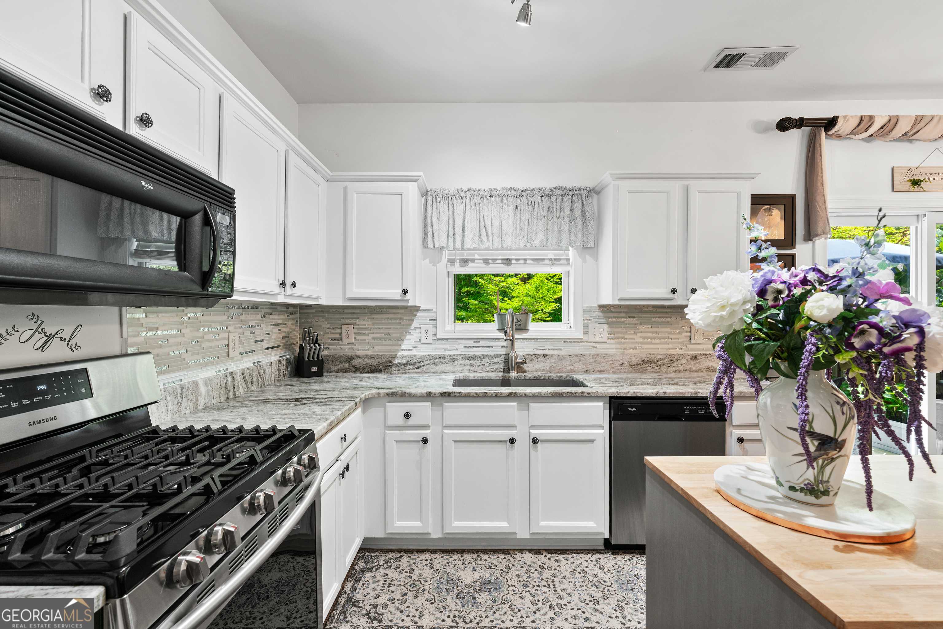 Kennesaw, GA 30152,1914 Lakeshore Overlook CIR NW