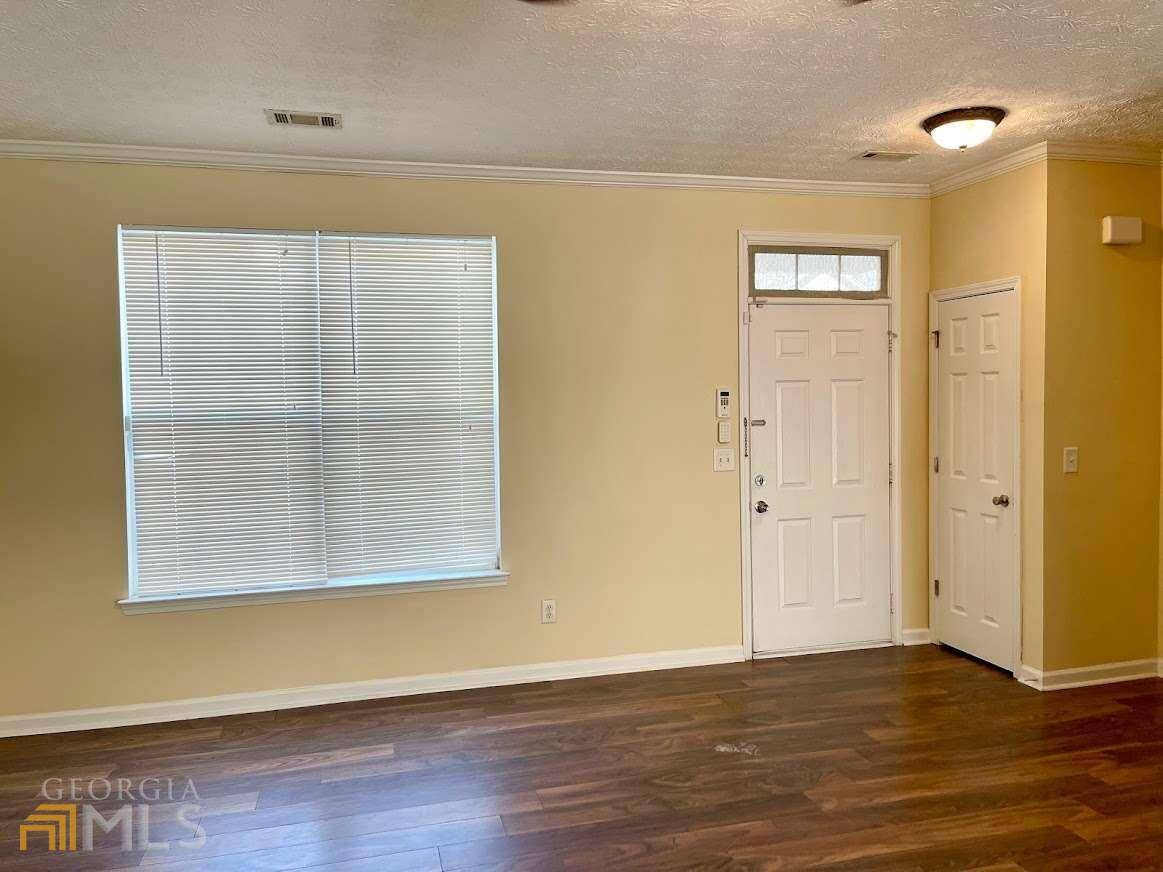 East Point, GA 30344,4132 High Park TER