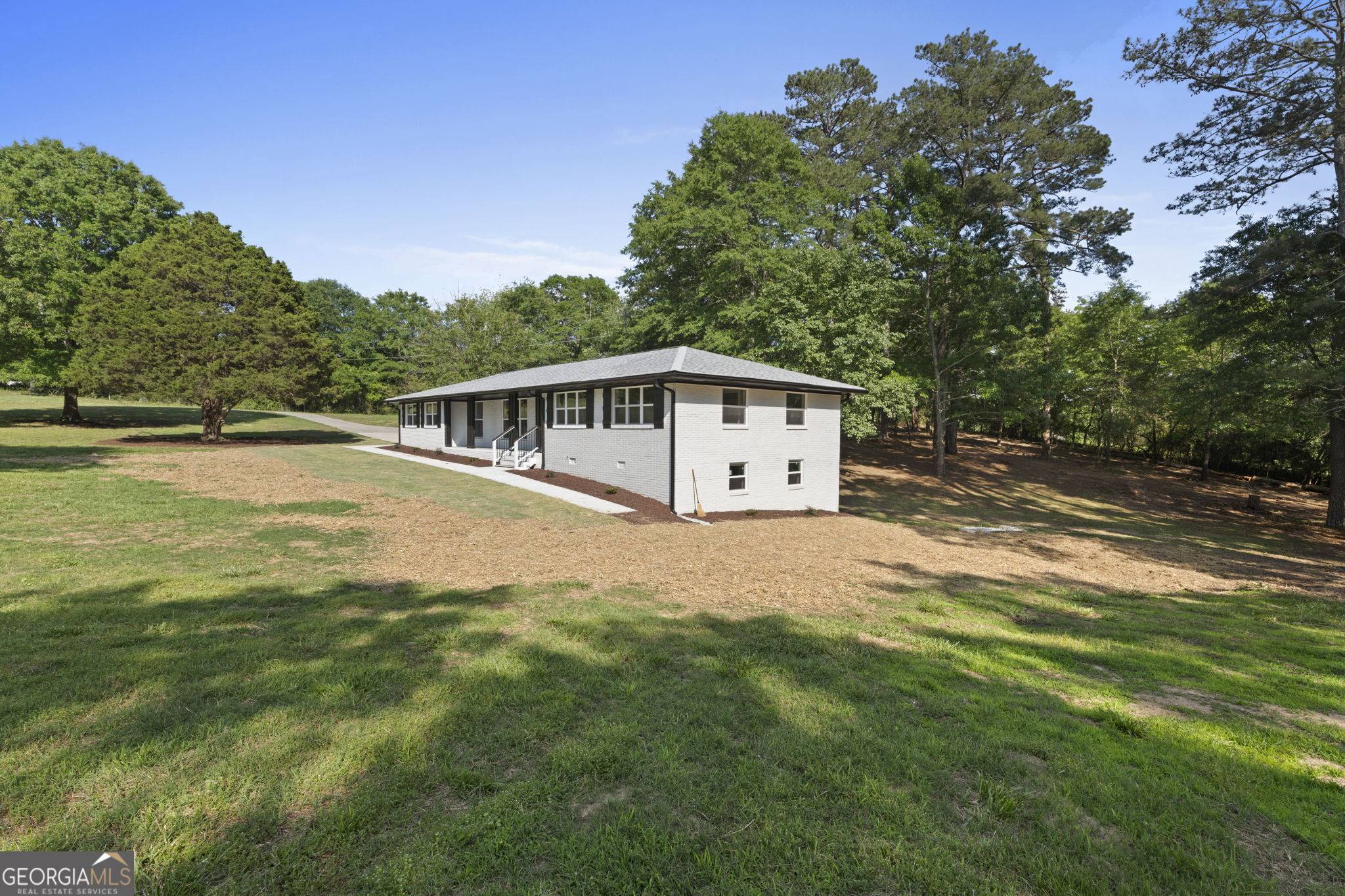 Conyers, GA 30094,2604 Flat Shoals RD SW