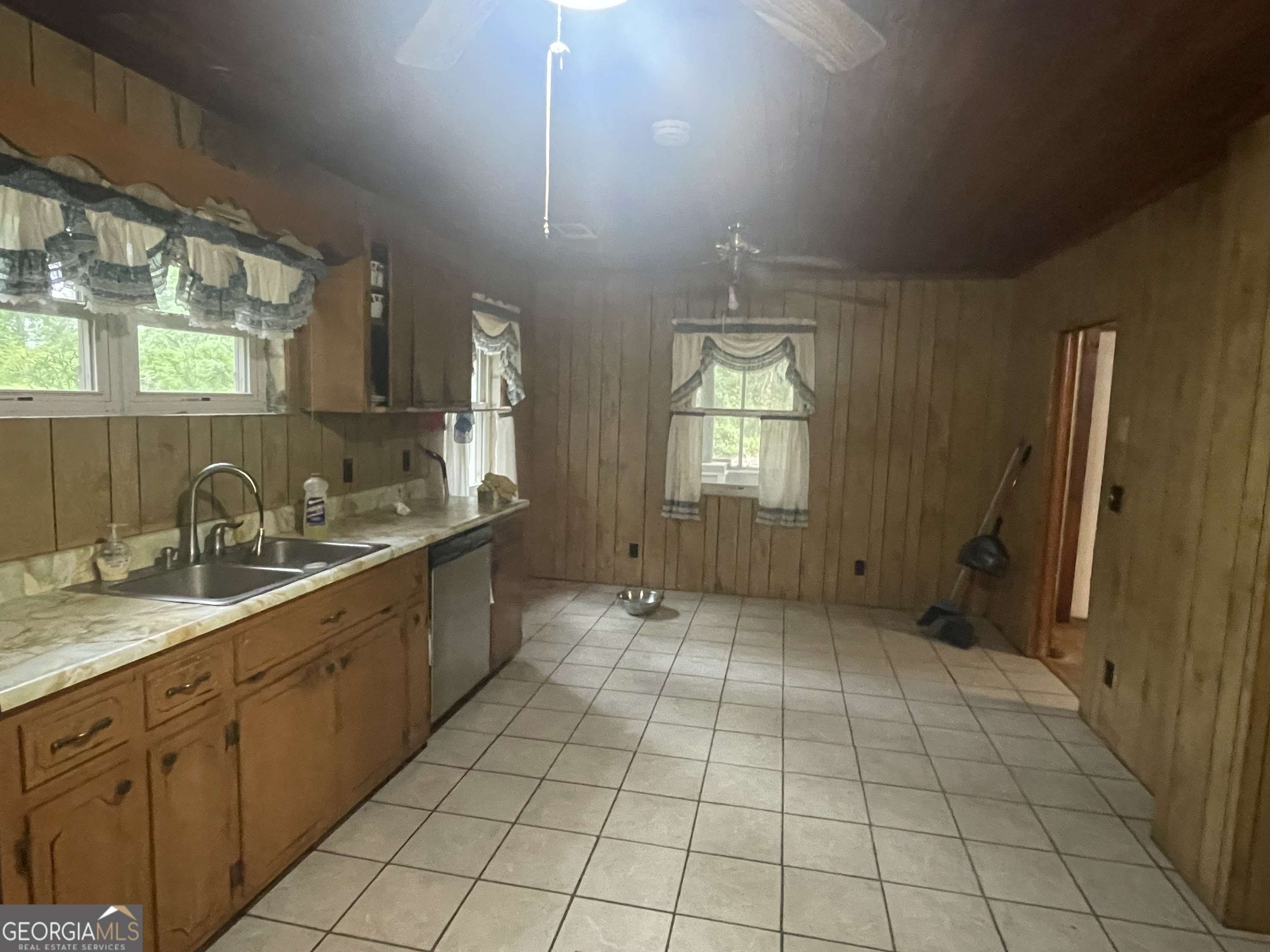 Glennville, GA 30427,74 Teague LN