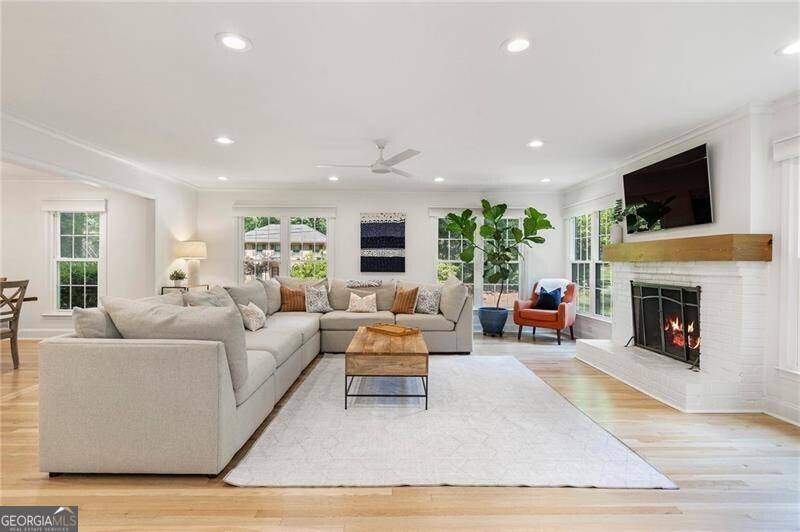Atlanta, GA 30338,1435 Withmere LN
