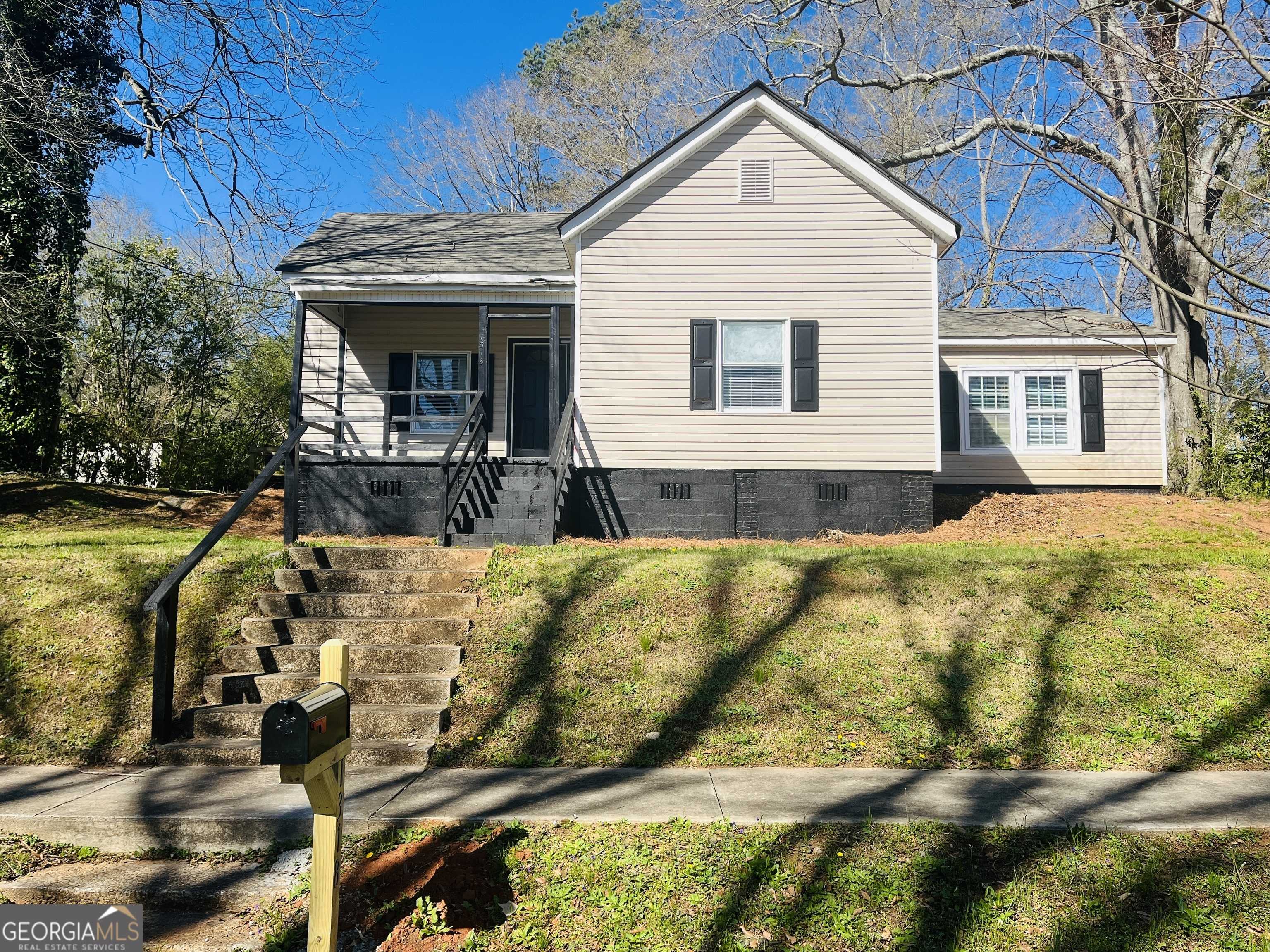Lagrange, GA 30240,1318 Forrest AVE