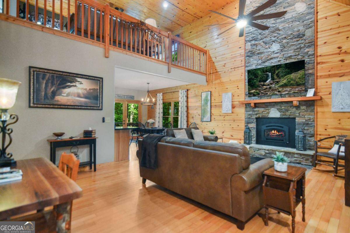 Ellijay, GA 30540,411 Gunite CIR