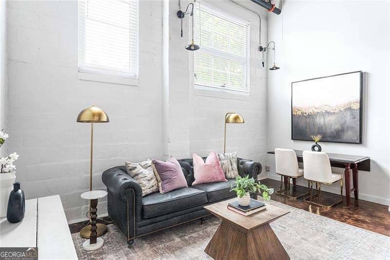 Atlanta, GA 30307,964 Dekalb AVE NE #112