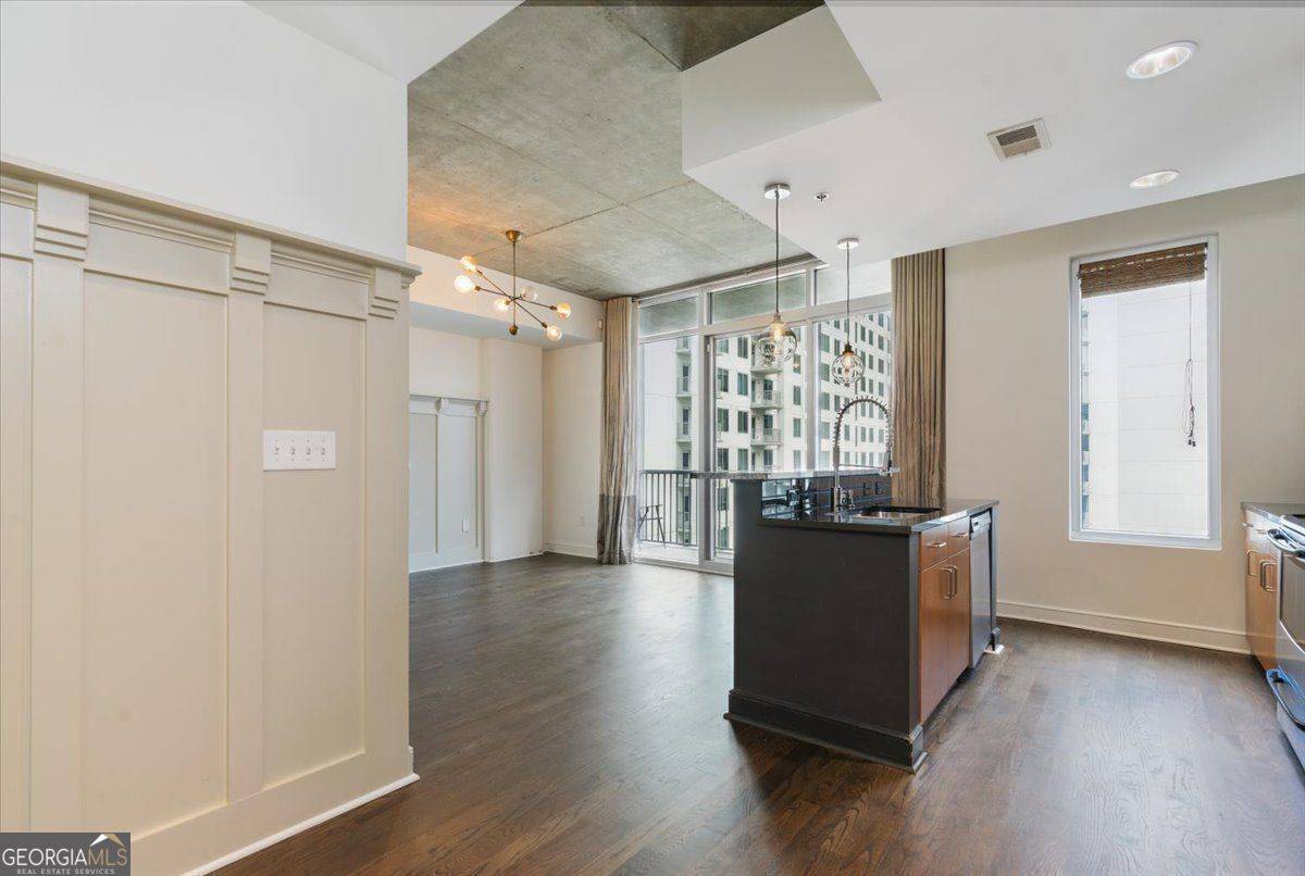 Atlanta, GA 30309,44 Peachtree PL NW #1728