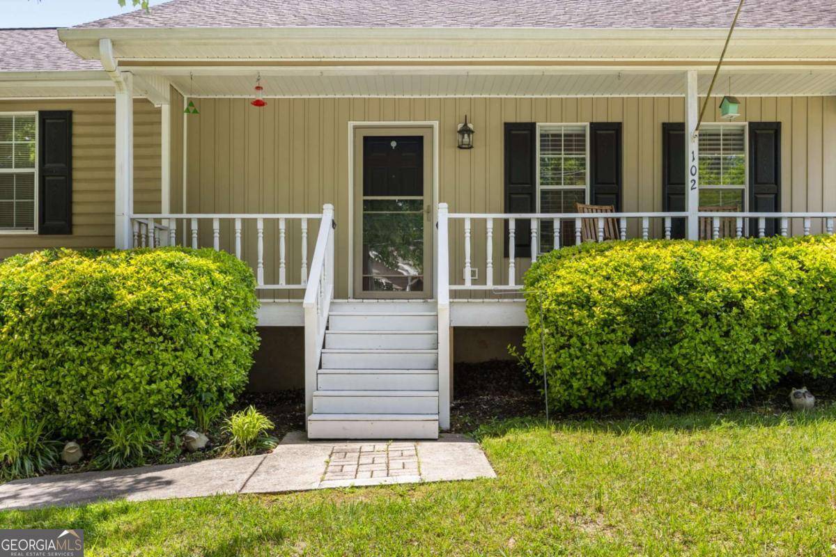 Dallas, GA 30132,102 Hampton LN