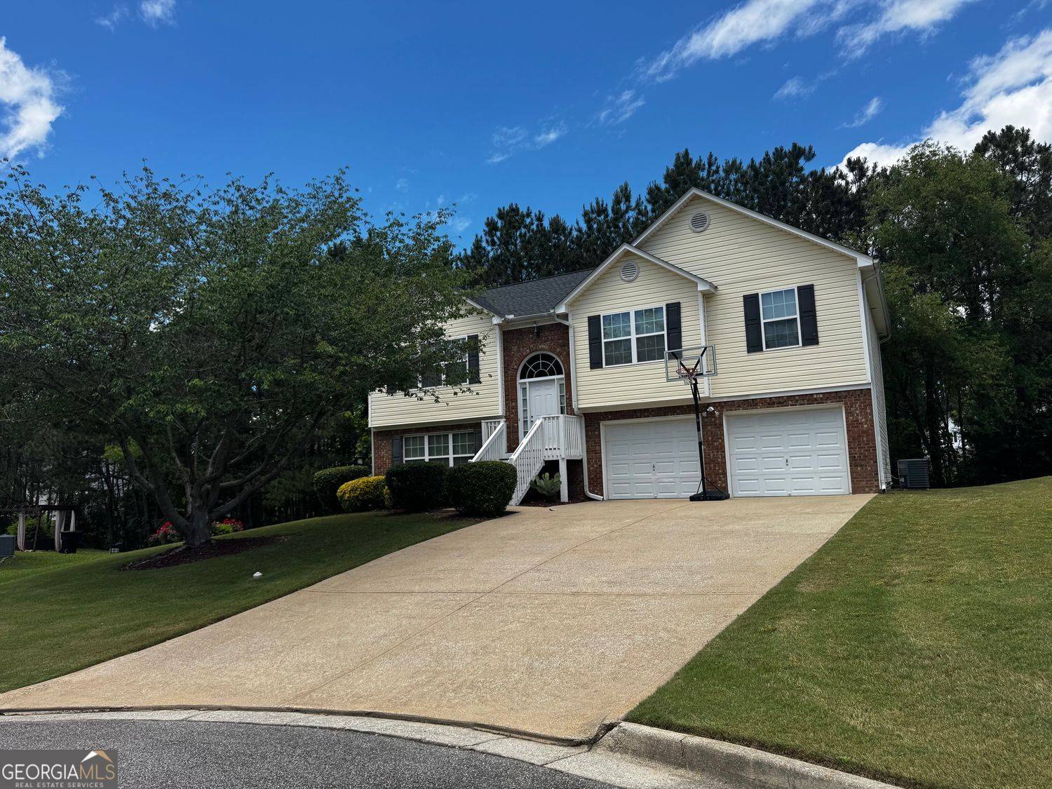 Douglasville, GA 30134,851 Walkingstick DR