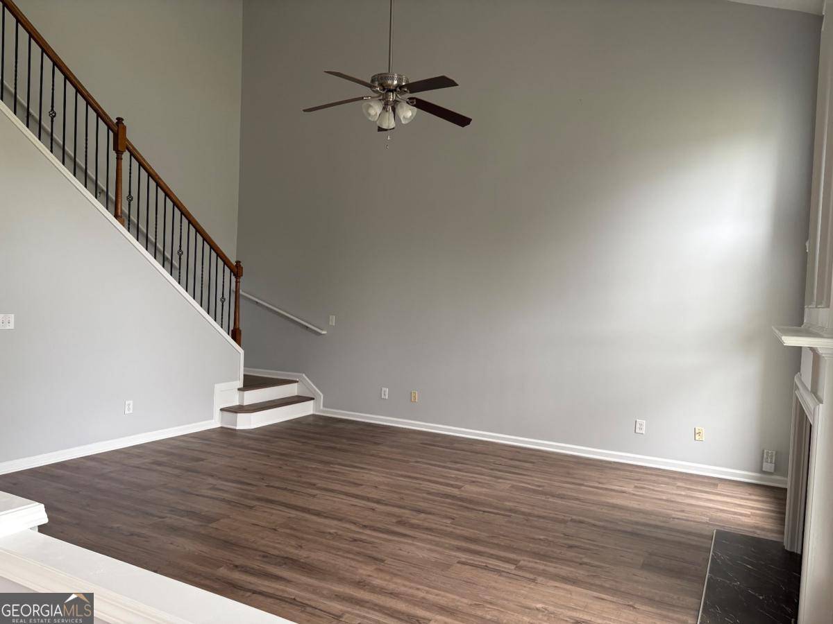 Suwanee, GA 30024,8850 Grappe TRCE