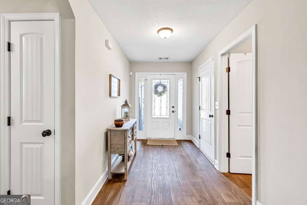 Winder, GA 30680,32 Livingston CT