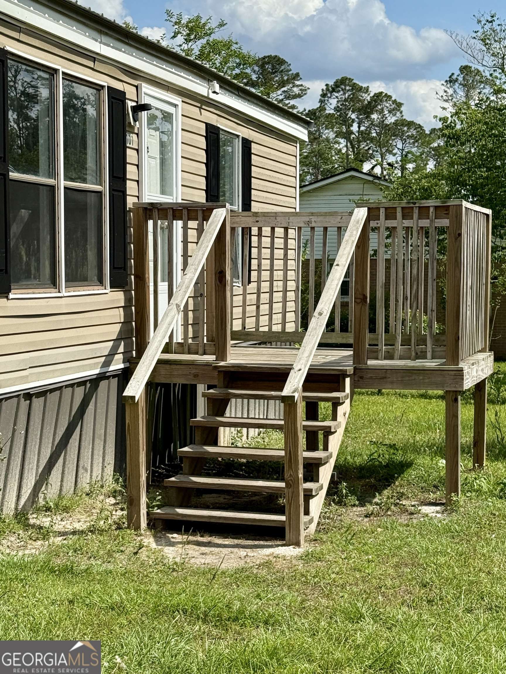 Nicholls, GA 31554,101 S Taylor
