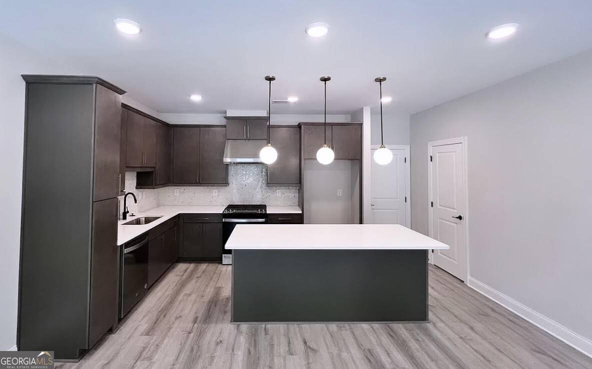 Atlanta, GA 30316,2422 Lakeshore LN SE