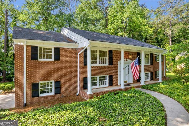 Dunwoody, GA 30338,4331 E Kings Point Circle