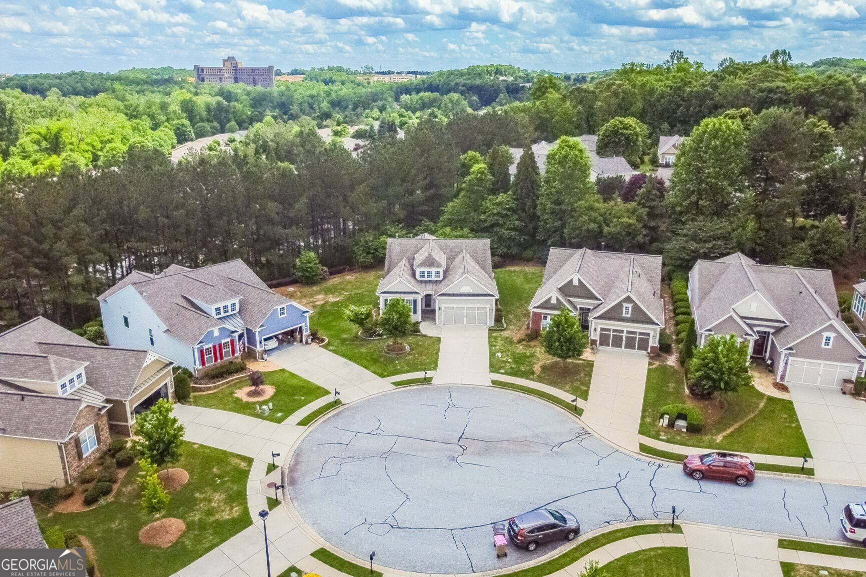 Hoschton, GA 30548,6407 Lantern RDG