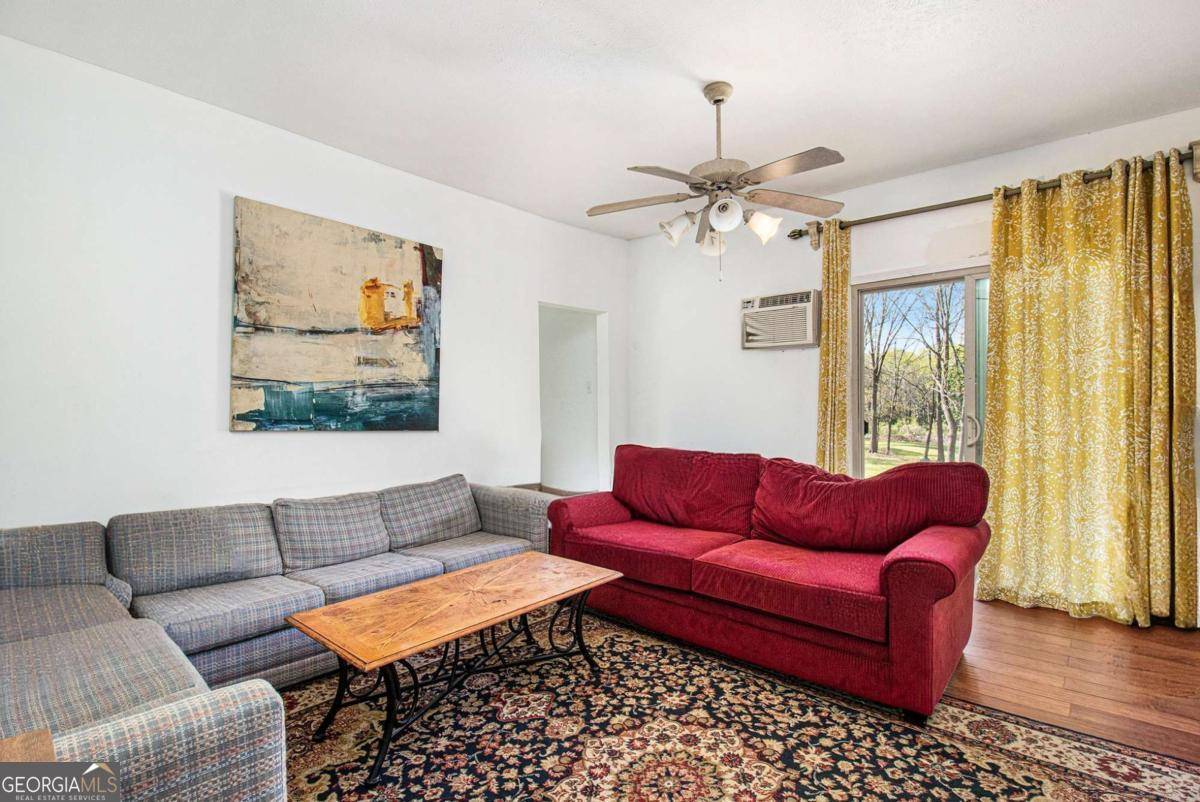 Griffin, GA 30223,724 Searcy AVE