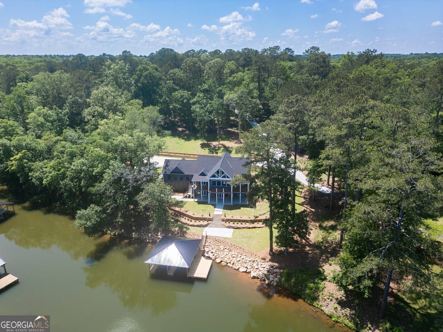 Jackson, GA 30233,141 G Lake Pines RD