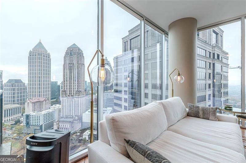 Atlanta, GA 30309,1080 NE PEACHTREE ST NE #2802