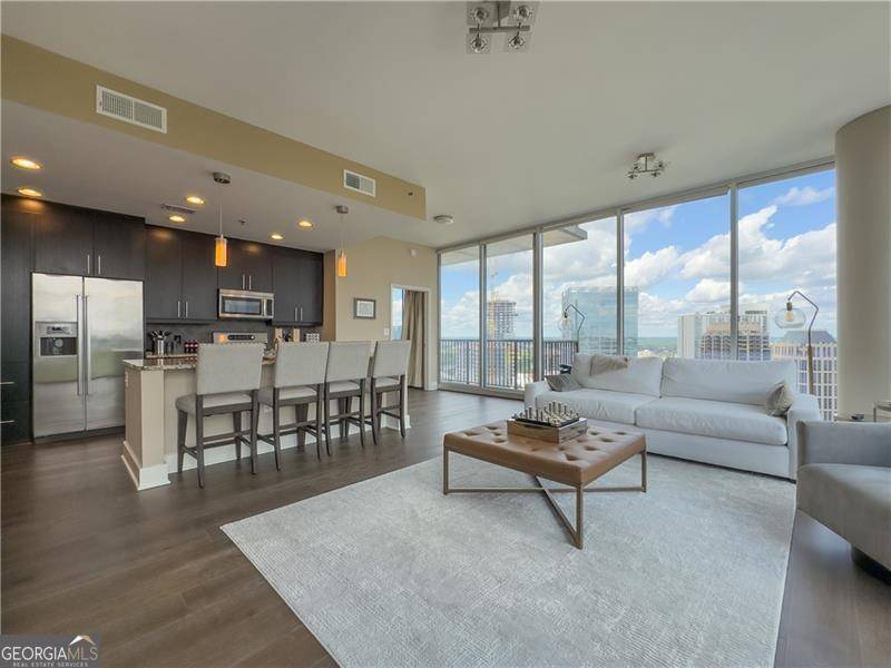 Atlanta, GA 30309,1080 NE PEACHTREE ST NE #2802