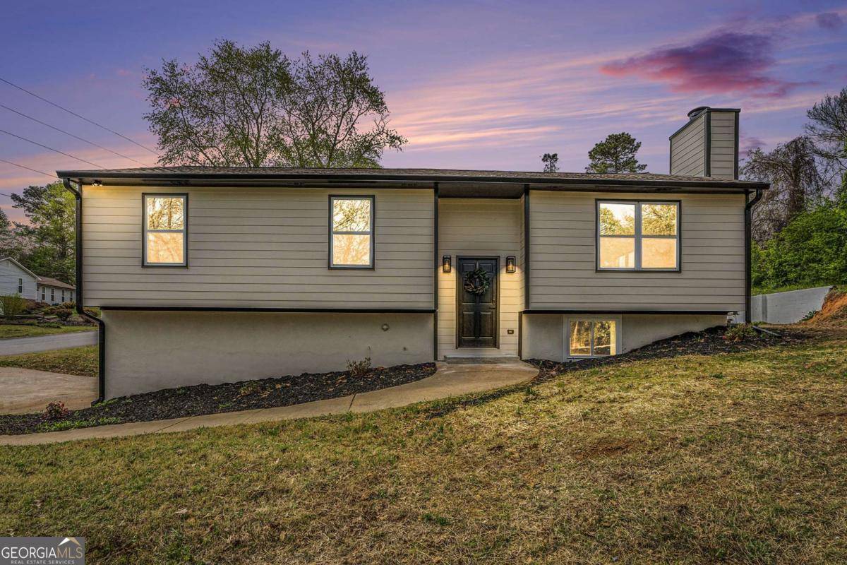 Woodstock, GA 30188,218 Trickum Hills LN